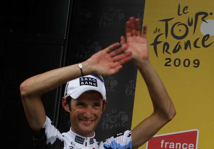 styrtet. En hjernerystelse var resultat for Fränk Schleck, da han styrtede på grund af en anden rytters tåbelighed. Arkivfoto. 