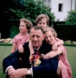 1953