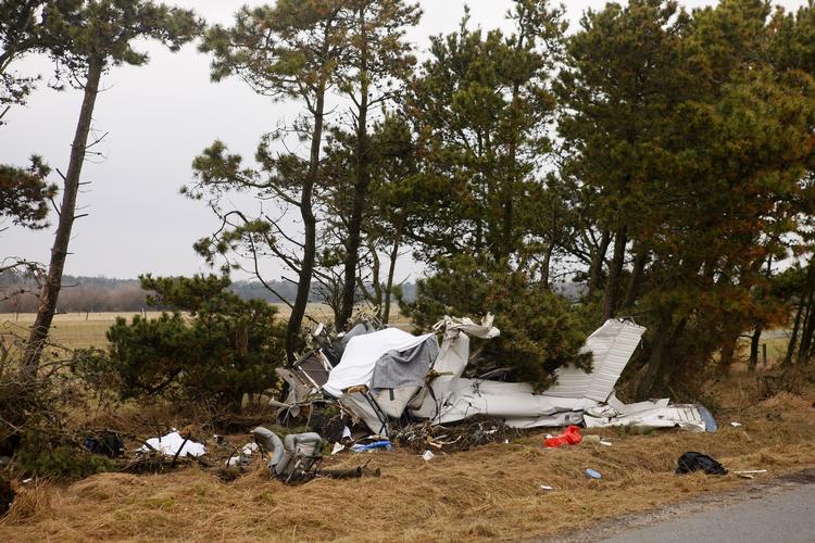 Politiet jager de tyve, der stjal møbler smykker og biler fra flydræbtes hjem i Nordjylland. 