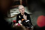 Kannibalisme. Pressens interesse er enorm forud for dronningens fødselsdag. Men dækningen nærmer sig kannibalisme, mener en tidligere hof-reporter. 