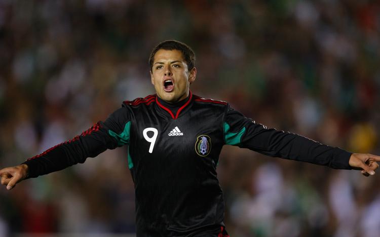 lovende. Javier Hernandez jubler efter at have scoret i en landskamp for Mexico mod New Zealand. Arkivfoto. 