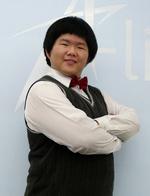 Talent. Lin Yu-Chun blev opdaget i et talentshow med titlen 'One Million Star'. 