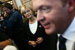 Fredsmøde. Statsministeren og Pia Kjærsgaard vil forsøge at løse striden mellem regeringen og Dansk Folkeparti over en kop kaffe i næste uge. Arkivfoto. 