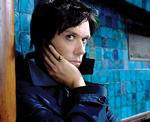 Som en klagesang over sin netop afdøde mor giver Rufus Wainwright følelserne frit løb på sit sjette album. 
