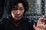 I Sydkorea tør biograferne godt satse på modige og formfornyende film fra hjemlandet. For publikum strømmer til, som til årets store hit 'Mother', der ifølge en sydkoreansk anmelder ellers »efterlader dig godt brugt, chokeret, måske ligefrem sønderknust«. Foto fra filmen