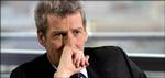 BBC's Jeremy Paxman har tidligere fået politikere på glatis, og det skal Brown og Cameron ikke nyde noget af. 