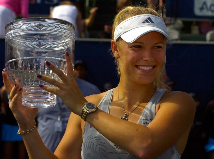 TILFREDS. Caroline Wozniacki har nu vundet syv seniortitler i karrieren. 