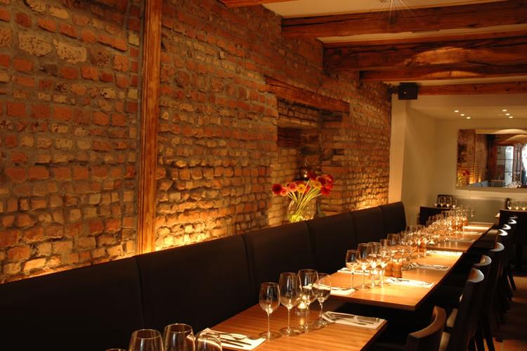 Restauranten Le Pavé er blandt de mere end 240 annoncører i RTwo For One. 