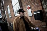 Politik. Jonni Hansen argumenterer i retten for, at nazisterne i Danmark har flere politikker på programmet og derfor ikke bedriver propaganda. 