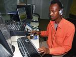 Forbud. 14 privatejede radiostationer i Mogadishu vil ikke finde sig i radikale islamisters forbud mod at spille musik (arkivfoto). 