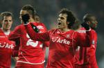 Ramt. Kenneth Perez og Twente-spillerne fik sig en slem forskrækkelse inden mødet med Alkmaar. Arkivfoto. 