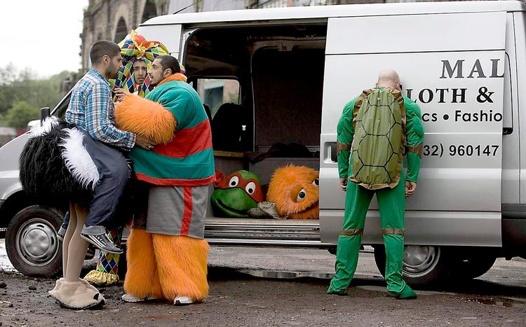 Hov! Satirefilmen 'Four Lions' følger en gruppe islamistiske  ekstremister med store ambitioner om at begå terror, men meget små evner udi planlægning. Foto: Optimum  Releasing 