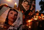 Mindet. Benazir Bhutto blev dræbt ved et attentat i 2008. Drabet udløste 40 dages sorg i Lahore. 