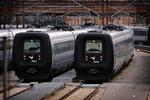 Sporskifte. Mange rejsende  må finde alternative transportformer mellem landelene. DSB opfordrer rejsende til at købe pladsbilletter. Arkivfoto. 