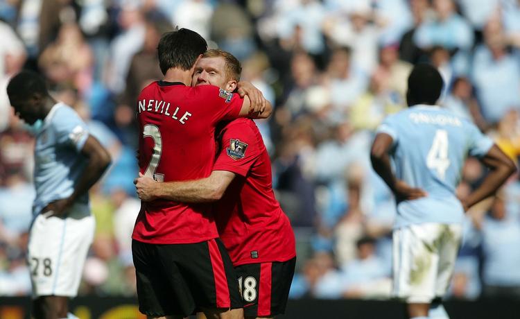 HELT. Paul Scholes fejrede sin kontraktforlængelse med sit mål nummer 101 for Manchester United. 