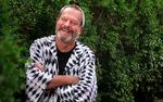 Sceneskift. Terry Gilliam, der lavede de animerede indslag i Monty Python, har senest instrueret filmen 'The Imaginarium of Doctor Parnassus', der havde dansk premiere i julen 2009. Nu står den på opera. Arkivfoto: Carlo Allegri/AP 