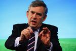 Den britiske premierminister Gordon Brown lægger afstand til Liberaldemokraterne, som han gerne ville have med om bord ved debatten sidste torsdag. 