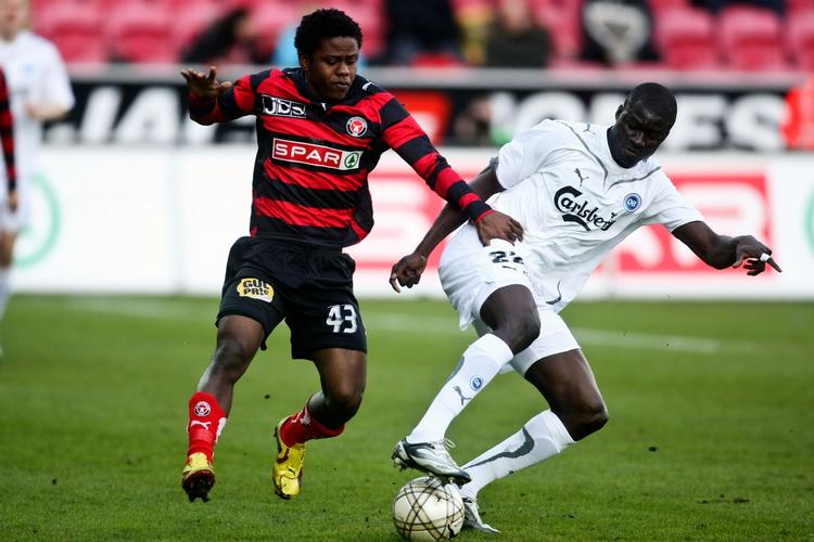 BOLDFAST. OB havde bolden meget, men brændte de chancer de fik og tabte derfor til FC Midtjylland. 