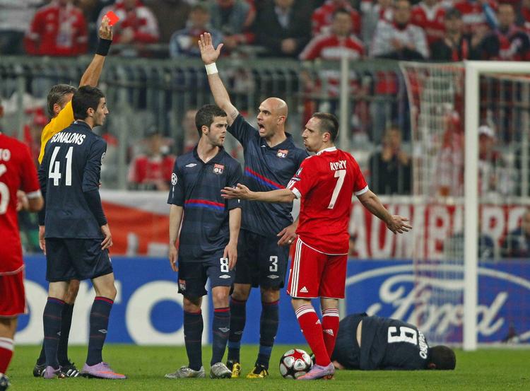 UDVIST. Bayern Münchens Franck Ribery bragte sig selv i et dårligt lys i Champions League-semifinalen mod Lyon. 
