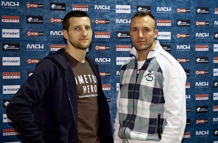 kampoptakt. Mikkel Kessler og Carl Froch stiller op til Super Six boksepressemøde. 