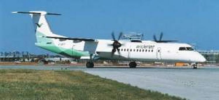En Dash 8 Q400 fra det norske  flyselskab Widerøe. 