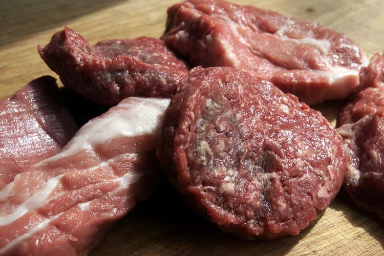 Flankesteak solgt i Netto kan gøre dig syg af salmonella. 