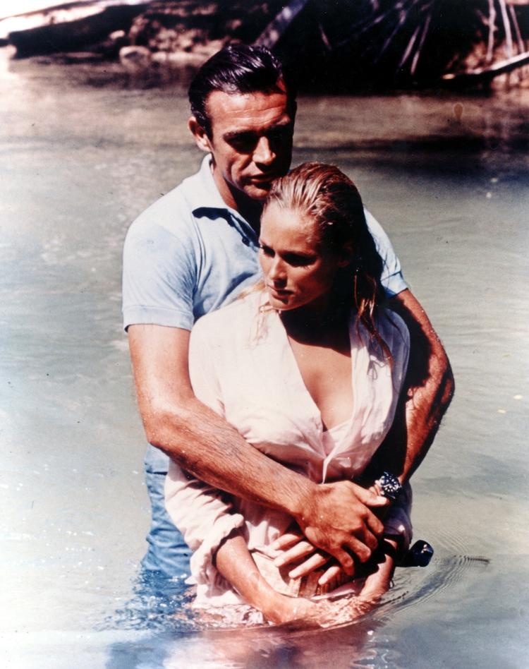 Topnummeret på 'Kiss Kiss Bang Bang' er fra filmen 'Dr. No' fra 1962. 