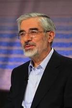 Opposition. Mirhossein Mousavi var nærmeste udfordrer til Mahmoud Ahmadinejad ved præsidentvalget tidligere på året. 