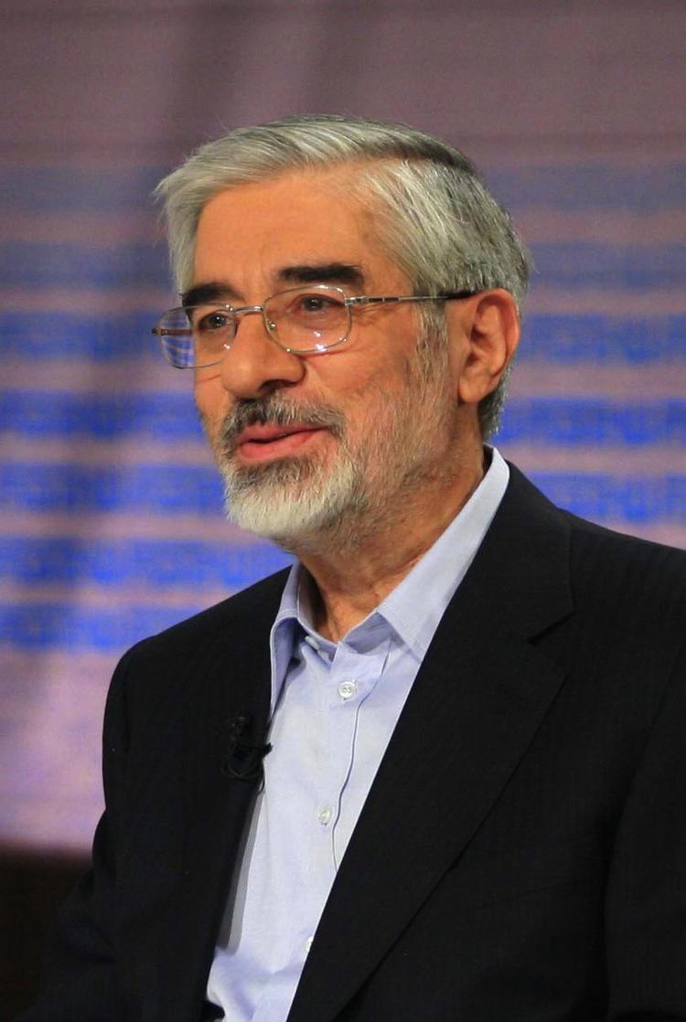 Opposition. Mirhossein Mousavi var nærmeste udfordrer til Mahmoud Ahmadinejad ved præsidentvalget tidligere på året. 