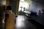 Bekymring. Mange af de ansatte på Hvidovre Hospital frygter for fremtiden i kølvandet på de mange nedlæggelser af stillinger. (arkivfoto) 