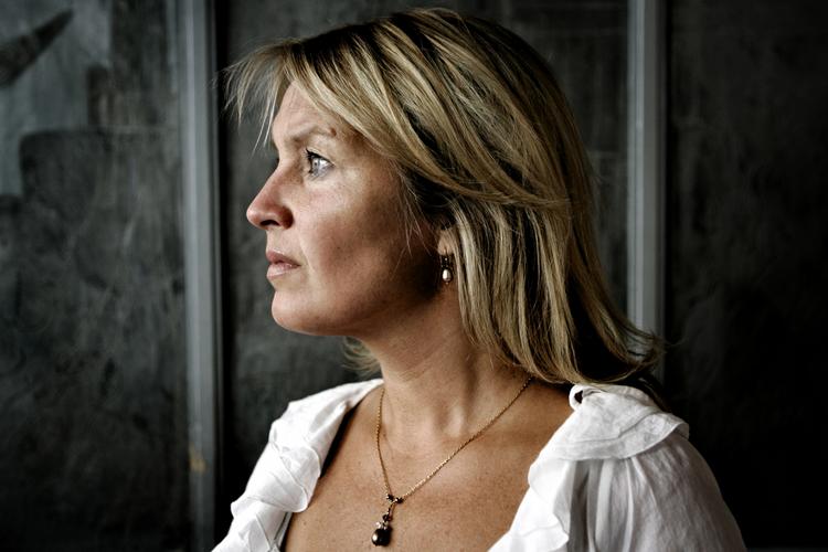 Arktisk. Ikke et ord om ferie med familien. Når Lene Espersen melder afbud til et møde, hedder det bare tidligere indgåede forpligtelser. 