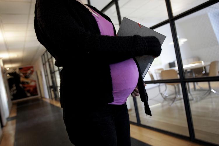 Gravid. Fødsel før tiden kan være problematisk. Men nu kan et nyt apparatur forudsige, hvornår det er ved at ske. Arkivfoto. 