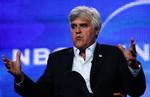 leno. Jay Leno har skærpet sine pointer og sin situationsfornemmelse som konstant turnerende stand-up-komiker. I dag runder han 60. 