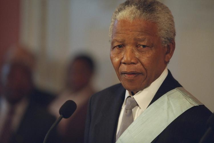 TVIVLSOM. VM får efter al sandsynlighed ikke fornøjelsen af Nelson Mandelas tilstedeværelse. 