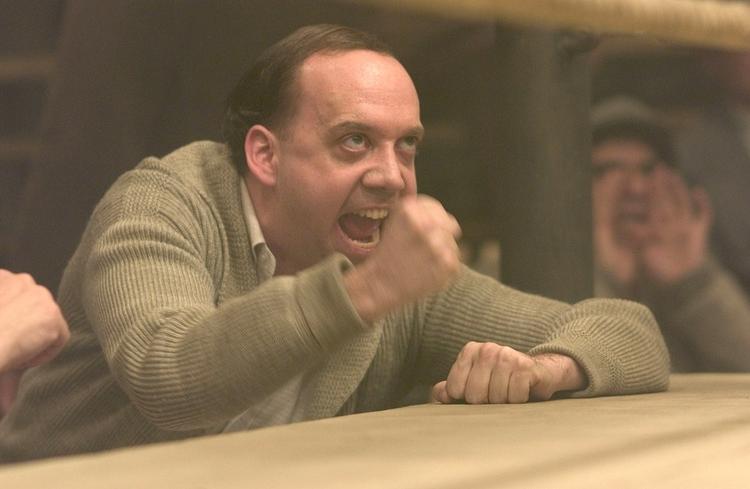 Paul Giamatti virker, som om han er født med en midtvejskrise. Her spiller han dog en entusiastisk boksemanager i 'Cinderella Man'. Foto: Fra filmen 