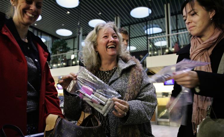 Tilbage i 2006 lærte rejseglade danskere et nyt koncept at kende - de små plastikposer til parfume, vandflasker m.m., som der skulle med om bord på flyet. 