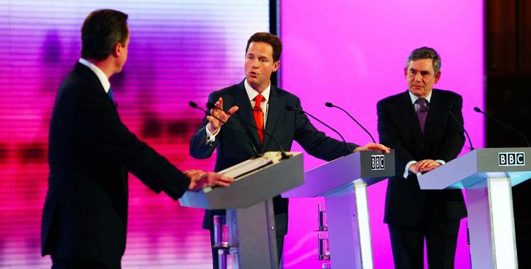 Cameron, Clegg og Brown har gennemført den tredje og sidste debat. 