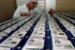 Stimulerende. En Viagra-fabrik i Egypten. Potenspilleproducenten kan se frem til konkurrence, når man i dag kan købe andre potenspiller til det halve af Pfizers den lille blå pille. (Arkivfoto) 