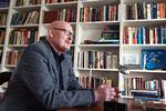 Oldtidskundskab. Peter Rønnov-Jessens nyeste roman 'Oldtidskundskab' foregår både i 1971 og i 2007. Der er ligheder mellem de to år, men siden 1971 er noget  blevet mere  bornert, end det var før.  Foto: Jens Dresling. 