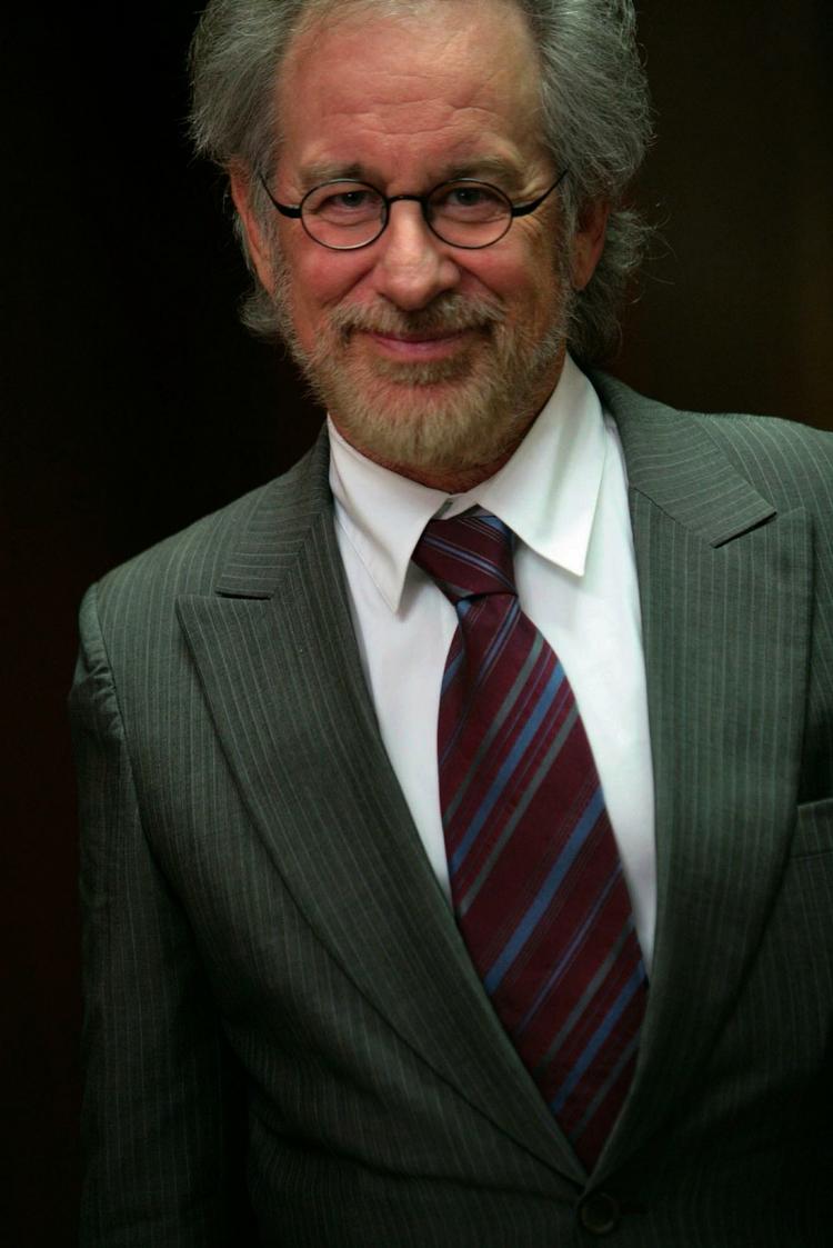 Forbøn. I en underskrevet appel til den iranske regering opfordrer Spielberg og co. til, at Jafar Panahi bliver løsladt med det samme. 