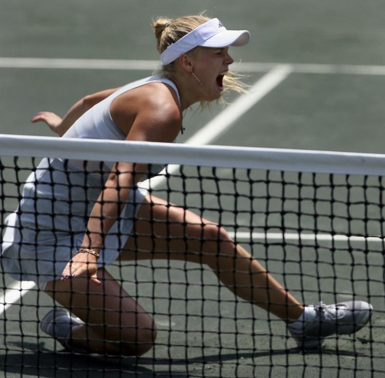 SMERTE. Caroline Wozniacki er ikke tilfreds med, at hun er nødt til at spille tennis i Rom i denne uge. 