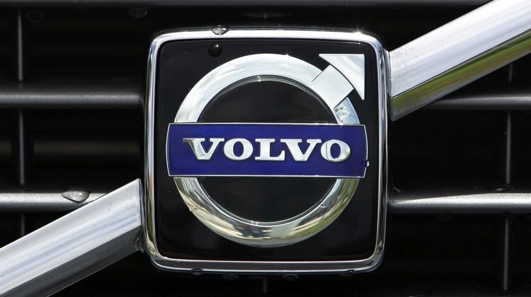 Modellerne S 40/V 50, C 30/C 70, S 80, V 70/XC 70 og XC 60 risikerer at løbe løbsk, hvis der kommer motorolie ind i forbrændingskammeret. 