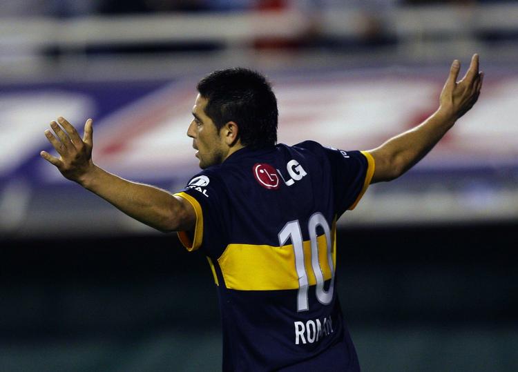 10'er. Som Diego Maradona spiller Riquelme med nummer 10 på ryggen - og endda for Maradonas barndomsklub Boca Juniors. Arkivfoto. 