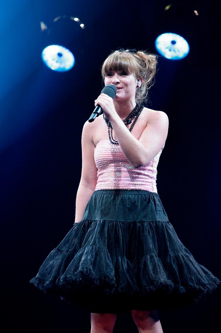 Talent. Louise Dubiel udgjorde den kvindelige halvdel af duoen Ludo, der i efteråret klarede sig videre fra de indledende runder i 'Talent 09' på DR 1. Her sang hun også om den forpulet perfekte Jakob. Arkivfoto. 