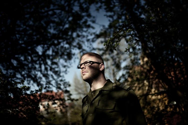 Thomas Hansen was sent to Afghanistan three times and brought back harsh memories. A little girl with burns still visits his dreams. Last year he tried to take his own life. 