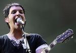 Fribillet. Når Brian Molko (billedet) fra rockgruppen Placebo optræder på Skanderborg Festival fredag 6. august, står der formentlig 18 skanderborgensiske byrådsmedlemmer plus ledsagere og kigger på. Arkivfoto. 
