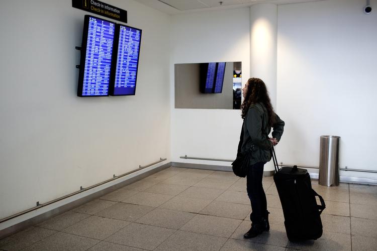 Aflyst. Passagererne i Københavns Lufthavn i Kastrup måtte kigge langt efter flyene, da askeskyen havde lammet det nordeuropæiske luftrum midt i april. Alt var aflyst. 