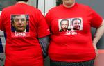 Trøjekamp. En støtte-T-shirt for Labour fotograferet under valgkampen, som regeringspartiet tabte. 'Spine' betyder rygrad. 'Spin' betyder spin. 