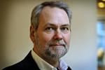 SKEPTISK. Flere fagorganisationer er særdeles henholdne med begejstringen for oppositionens idé om at arbejde en time ekstra om ugen. 