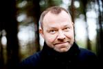 Debut. Mads Kastrup er garvet inden for journalistikken som mangeårig medarbejder ved Berlingske Tidende. Nu melder han sig i litteraturens verden med prosasamlingen 'Mandefald'. Foto: Gyldendal 